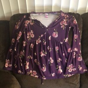 Pretty blouse